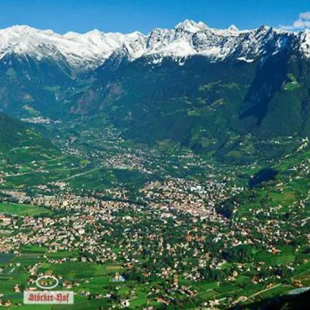 Stoeckerhof Traube * Merano
