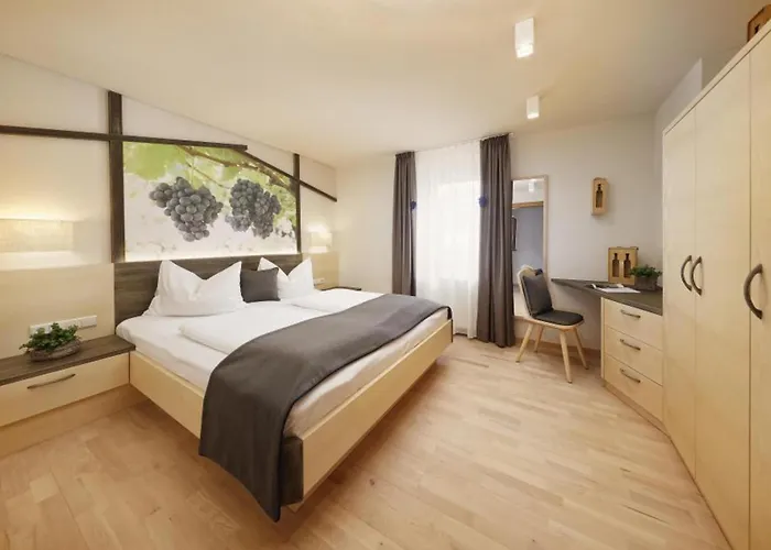 Stoeckerhof Traube * Merano